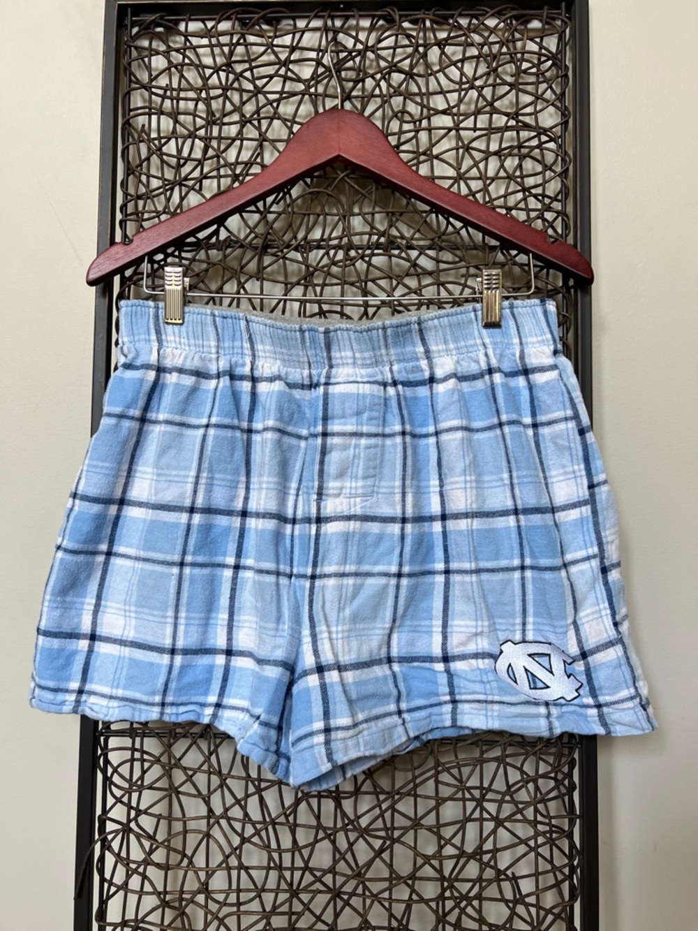 Concepts UNC Chapel Hill TarHeels Embroidered Plaid Flannel Lounge shorts L